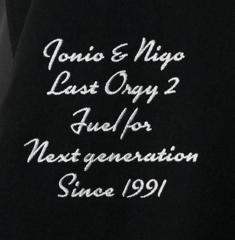 What is this font ? Thank you