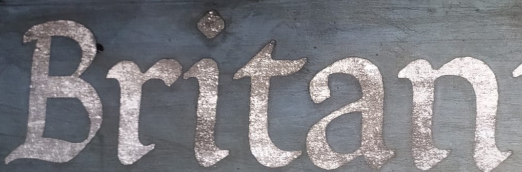 Britania font plz tell