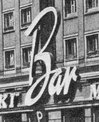 Retro signage similar fonts