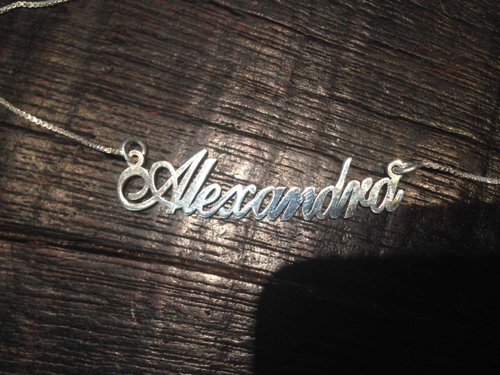 LOOKING FOR THIS FONT