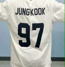 What font is that on the T-shirt?