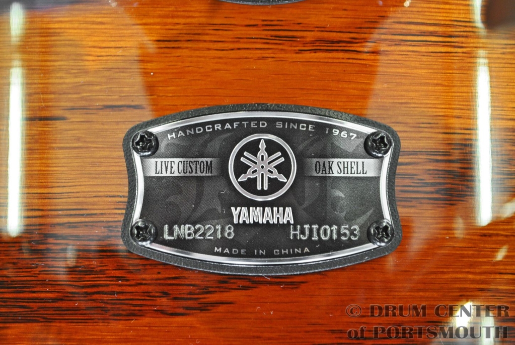 HANDCRAFTED font?