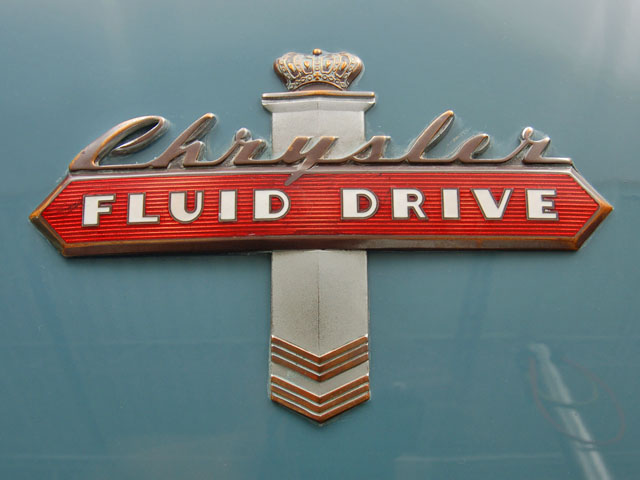 Chrysler´s FLUID DRIVE emblem font