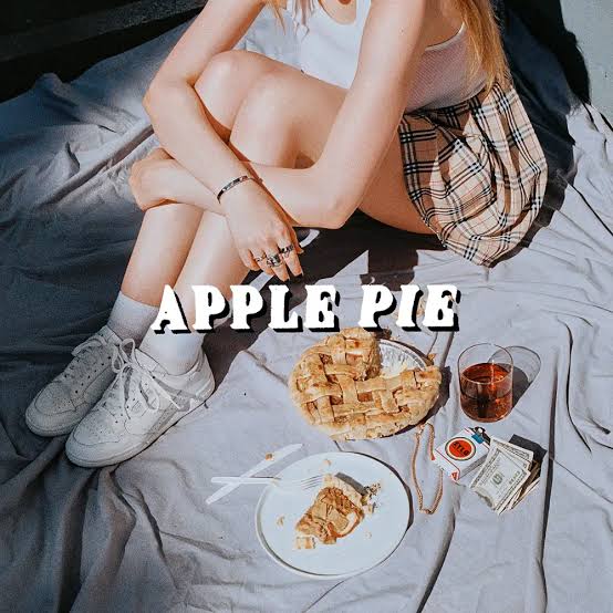 "APPLE PIE" font?