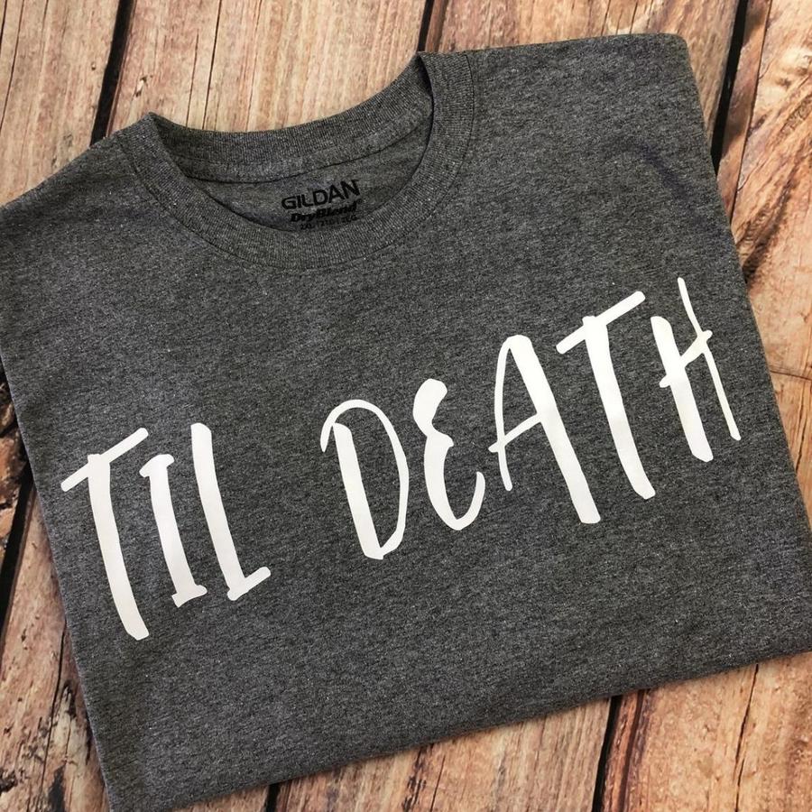 can you tell me the fonts name here?